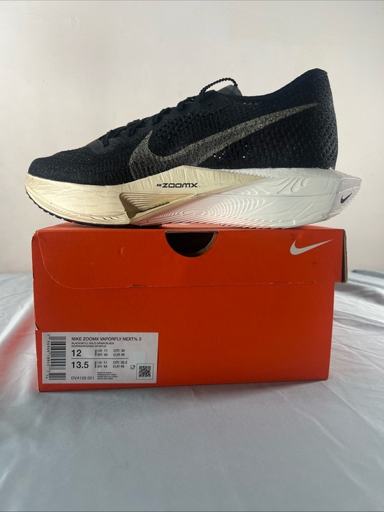 Nike ZoomX VaporFly Next% 3 DV4129 001 Black Metallic Gold Grain Size 12 Running main image 4